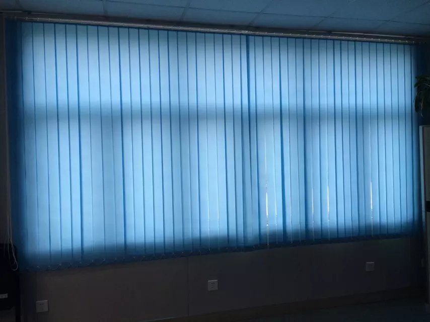 丰奭商贸大厦办公室遮阳窗帘+大厦地毯哪家实惠